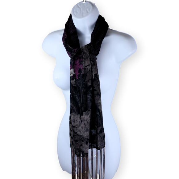 Gorgeous Vintage Black Purple Fringe Womens Wrap